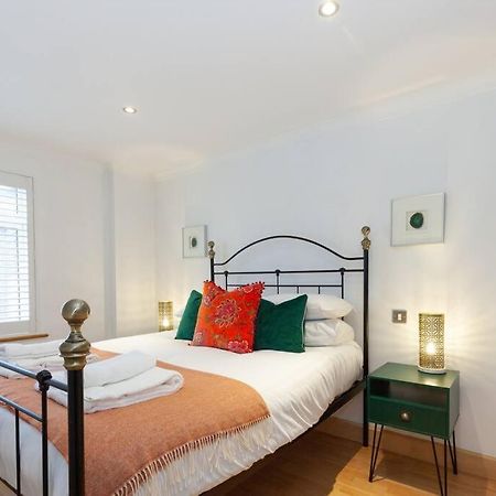 Apartment In The Heart Of The City Centre, Live Like A Local Oxford Kültér fotó