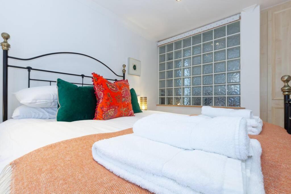 Apartment In The Heart Of The City Centre, Live Like A Local Oxford Kültér fotó