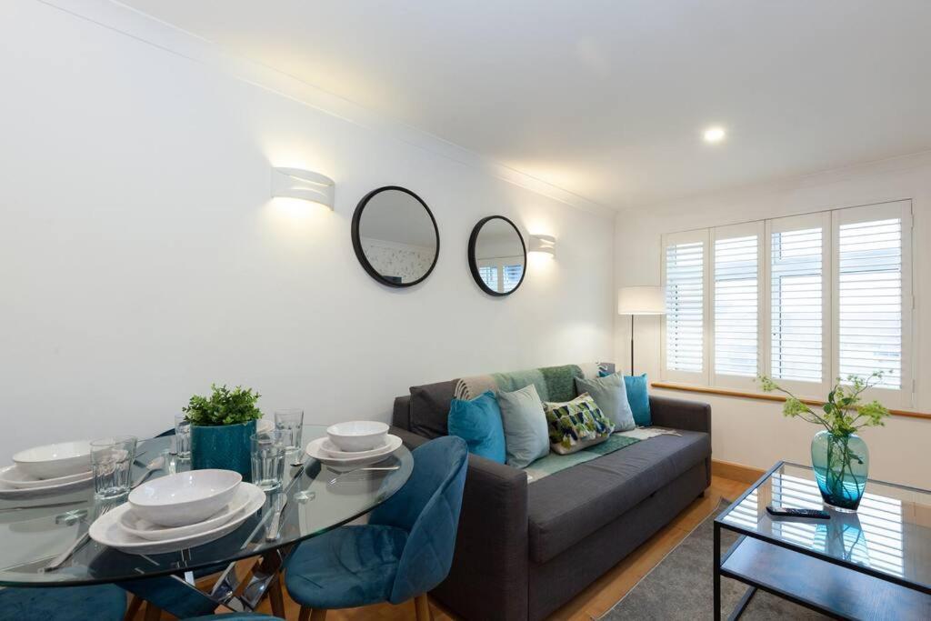 Apartment In The Heart Of The City Centre, Live Like A Local Oxford Kültér fotó